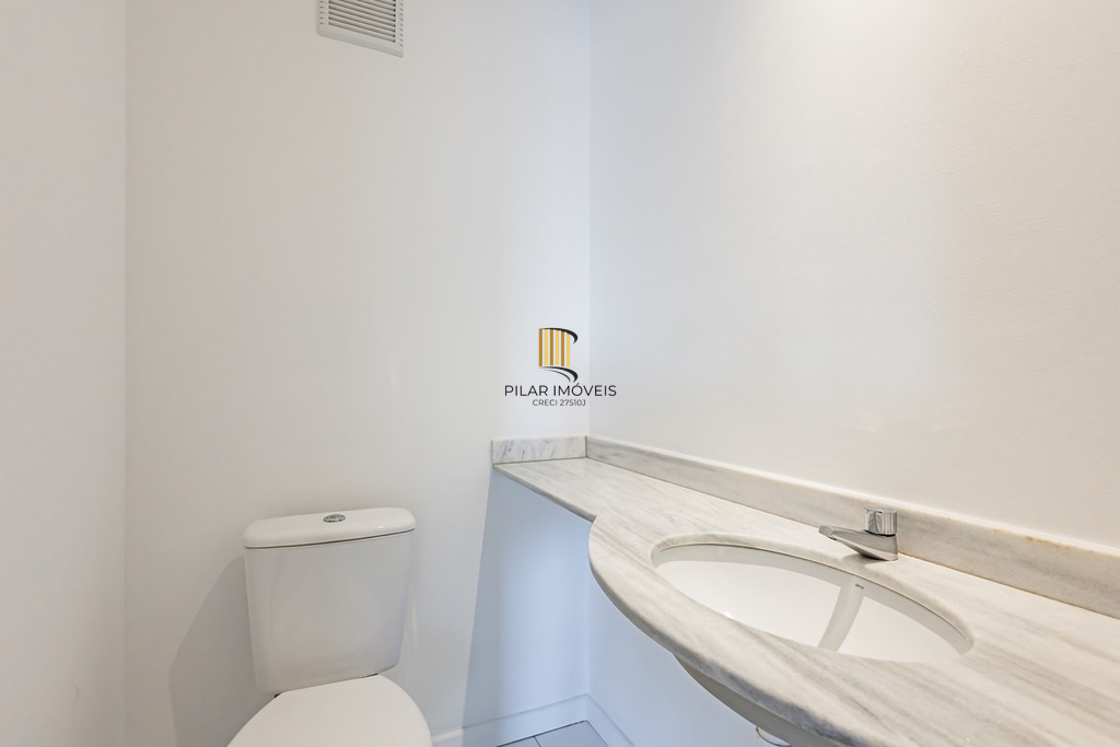 Apartamento 3 dormitórios no bairro Vila Ipiranga