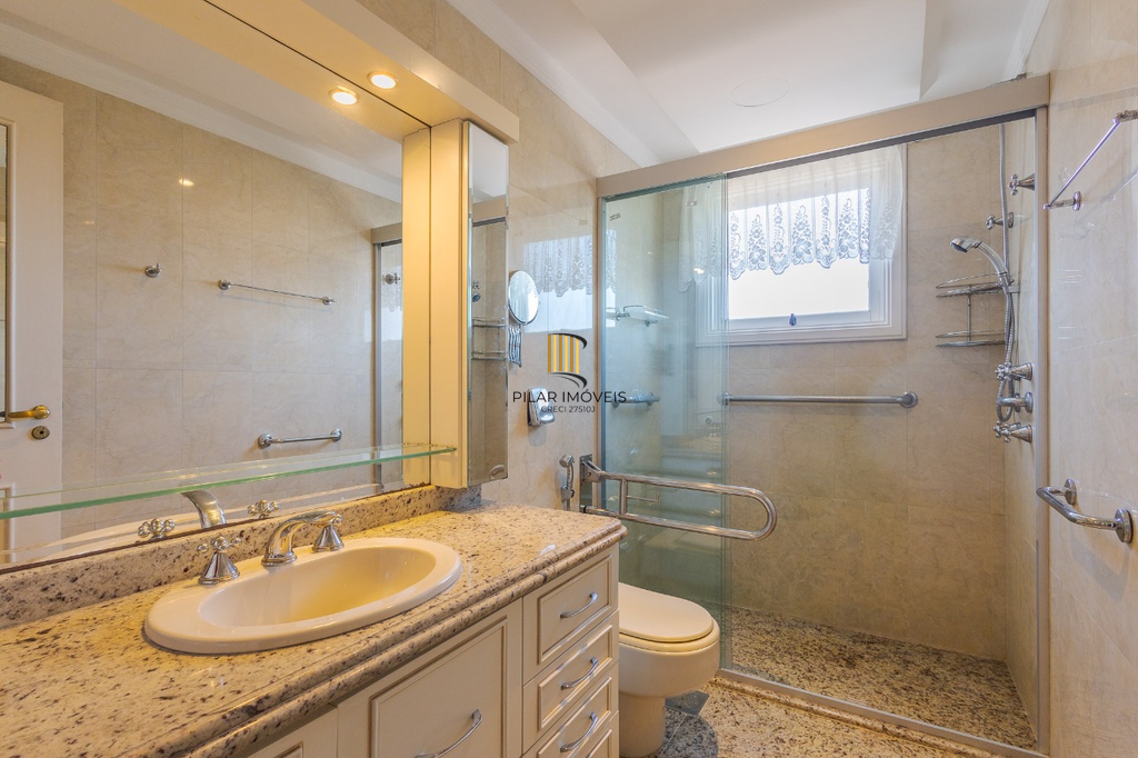 Apartamento 3 dormitórios no bairro Petrópolis