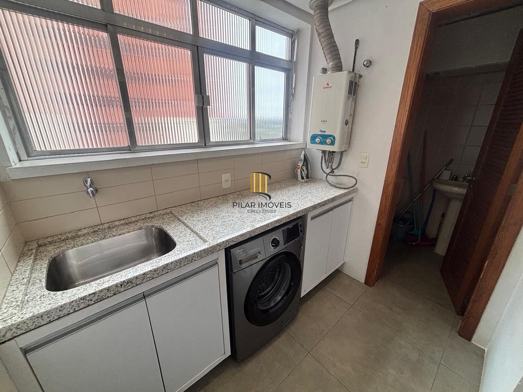 Apartamento 3 dormitórios no bairro Chácara das Pedras