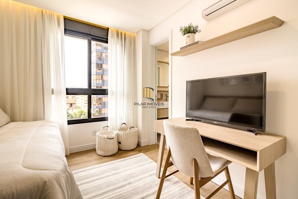 Apartamento 3 dormitórios no bairro Mont Serrat