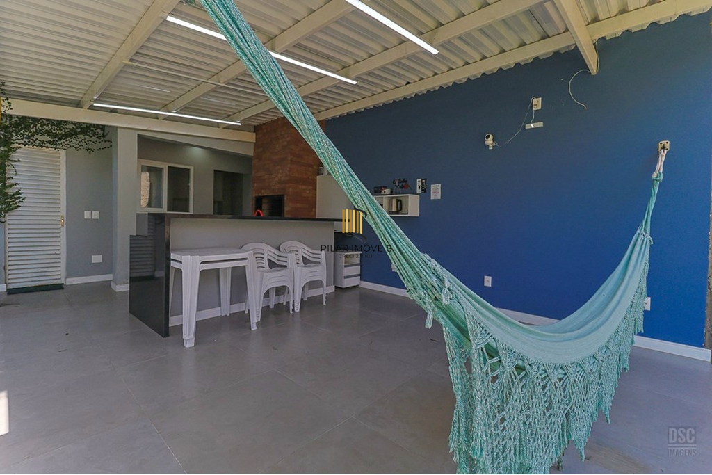 Casa 3 dormitórios no bairro Ipanema