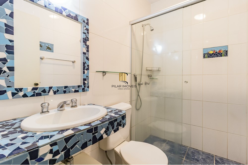 Casa de Condomínio 3 dormitórios no bairro Teresópolis