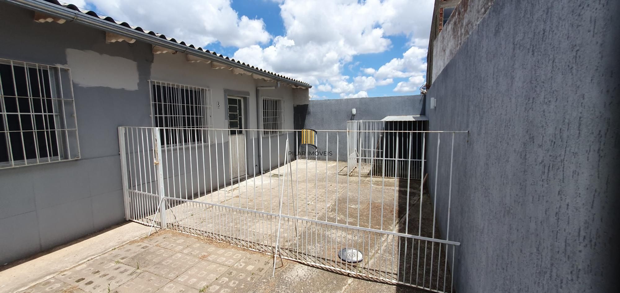 Casa com 02 dorm, vaga por convenção, 40 m², condomínio fechado, Alvorada
