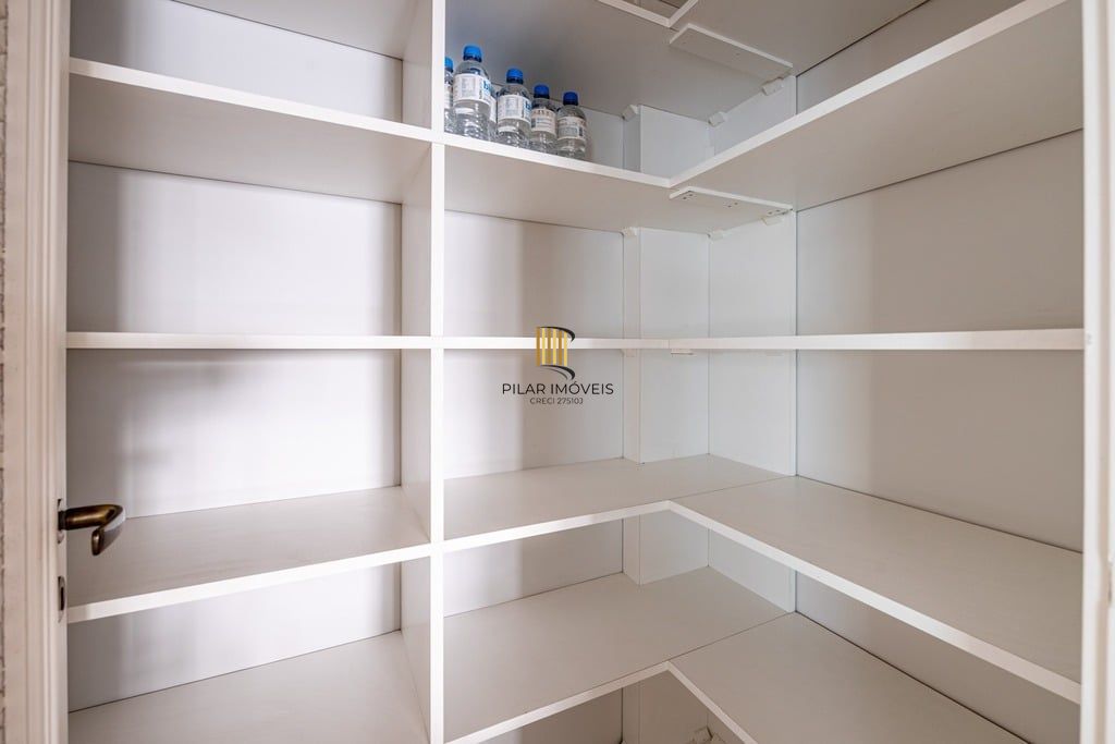 Apartamento 4 dormitórios no bairro Bela Vista