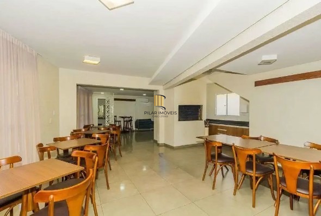 Casa de Condomínio 4 dormitórios no bairro Jardim Itu