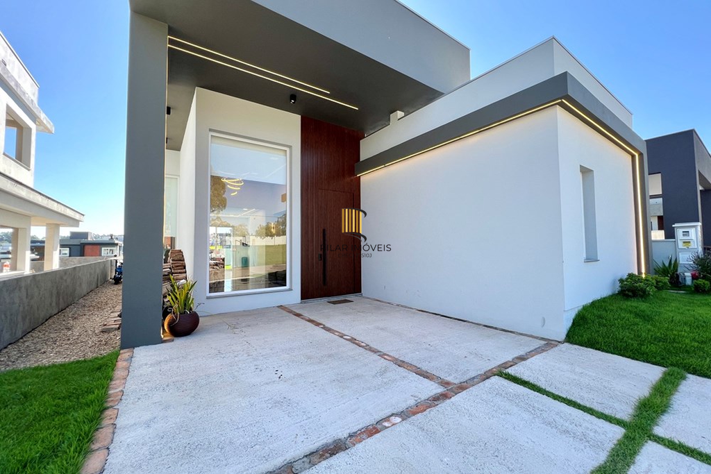 Casa de Condomínio 3 dormitórios no bairro Sanga Funda