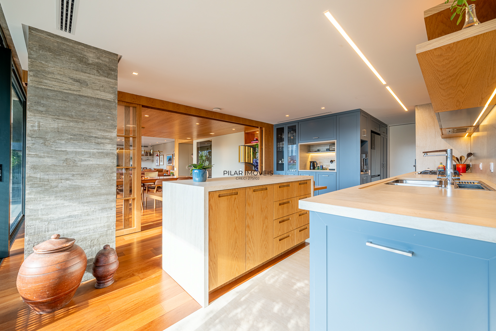 Apartamento 3 dormitórios no bairro Petrópolis