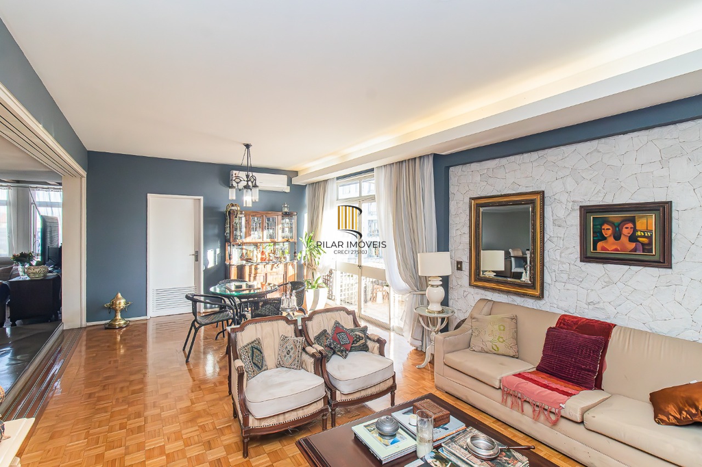 Apartamento 4 dormitórios no bairro Moinhos de Vento