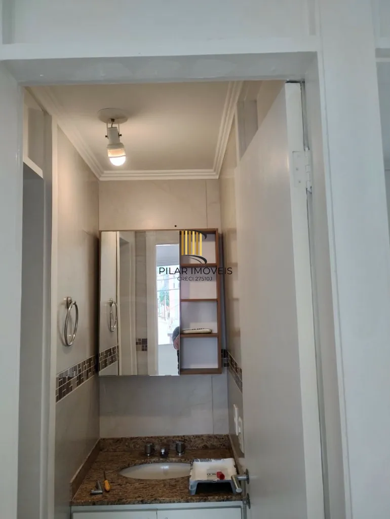 Casa de Condomínio 4 dormitórios no bairro Jardim Itu