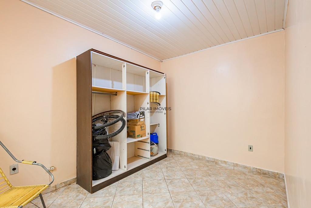 Casa 3 dormitórios no bairro Medianeira