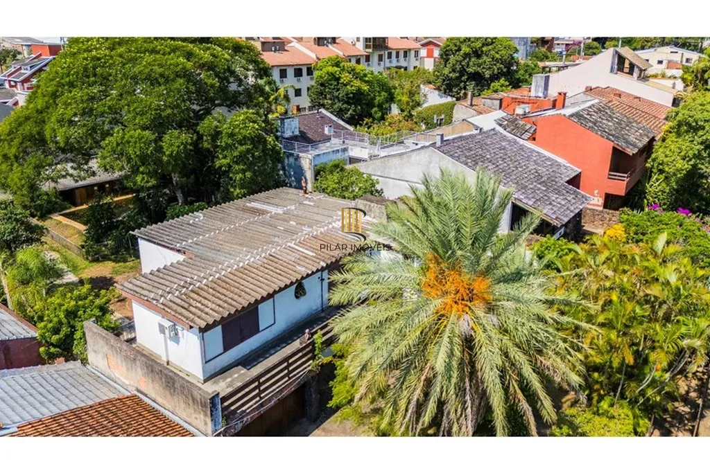 Casa 5 dormitórios no bairro Cristal
