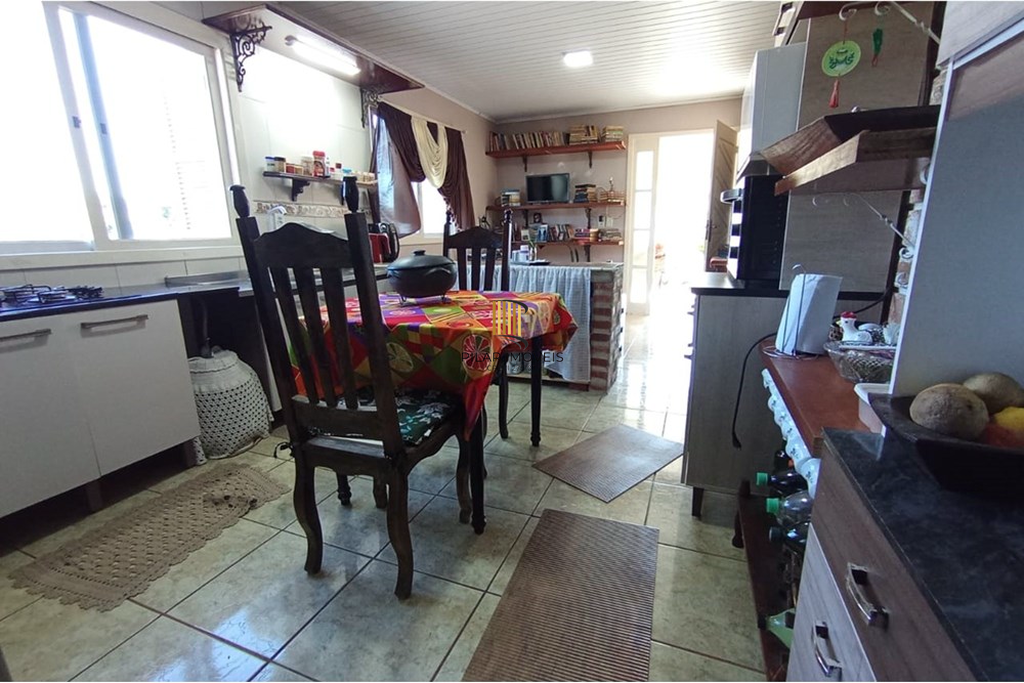 Casa 2 dormitórios no bairro Contestado