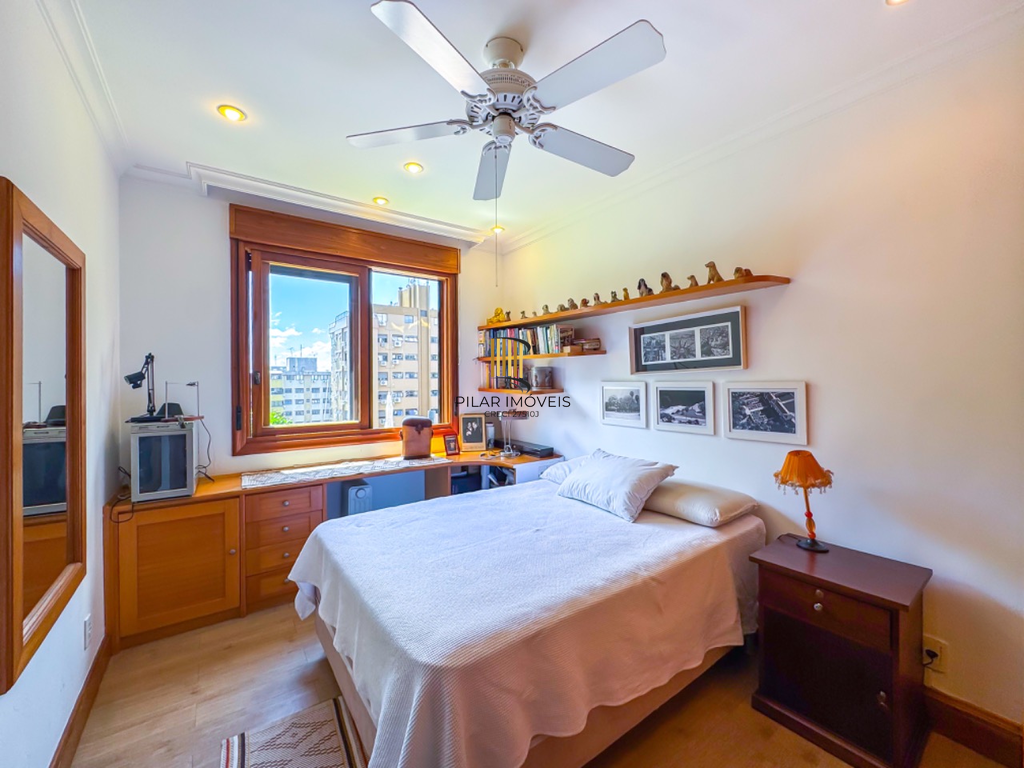 Apartamento 4 dormitórios no bairro Bela Vista