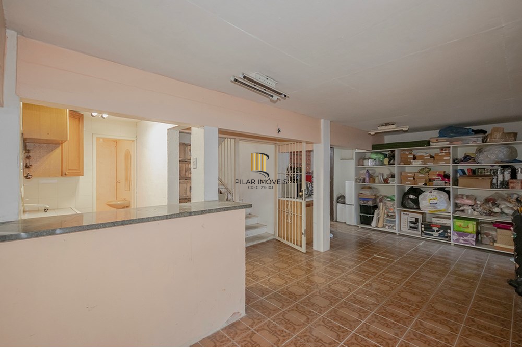 Casa 3 dormitórios no bairro Jardim Itu Sabará