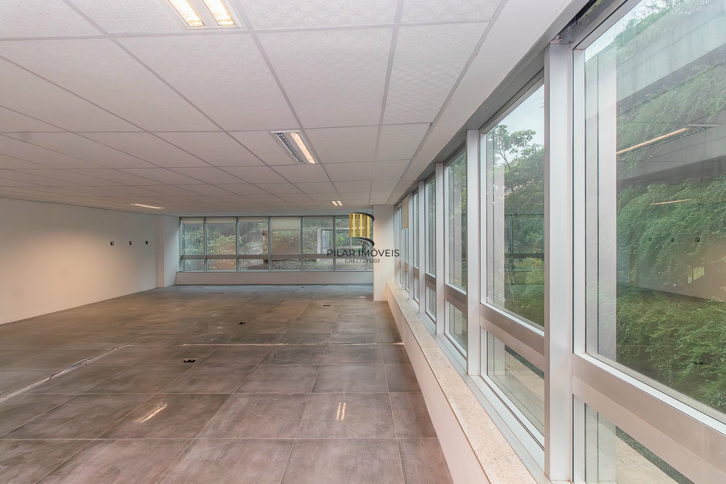 Sala Comercial no bairro Chácara das Pedras