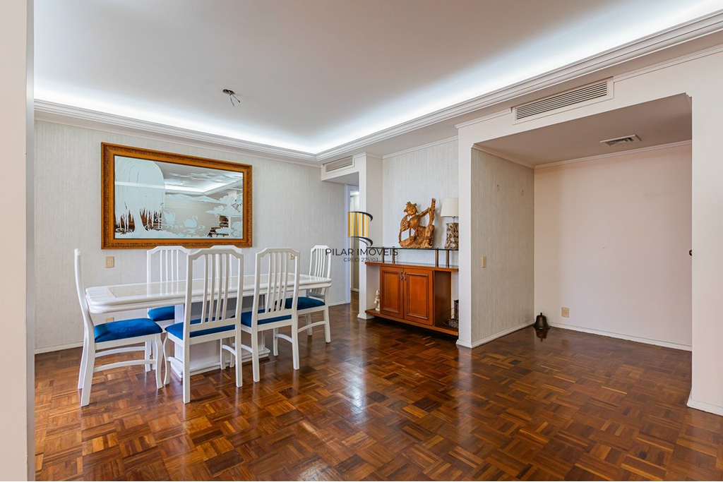 Apartamento 3 dormitórios no bairro Centro Histórico