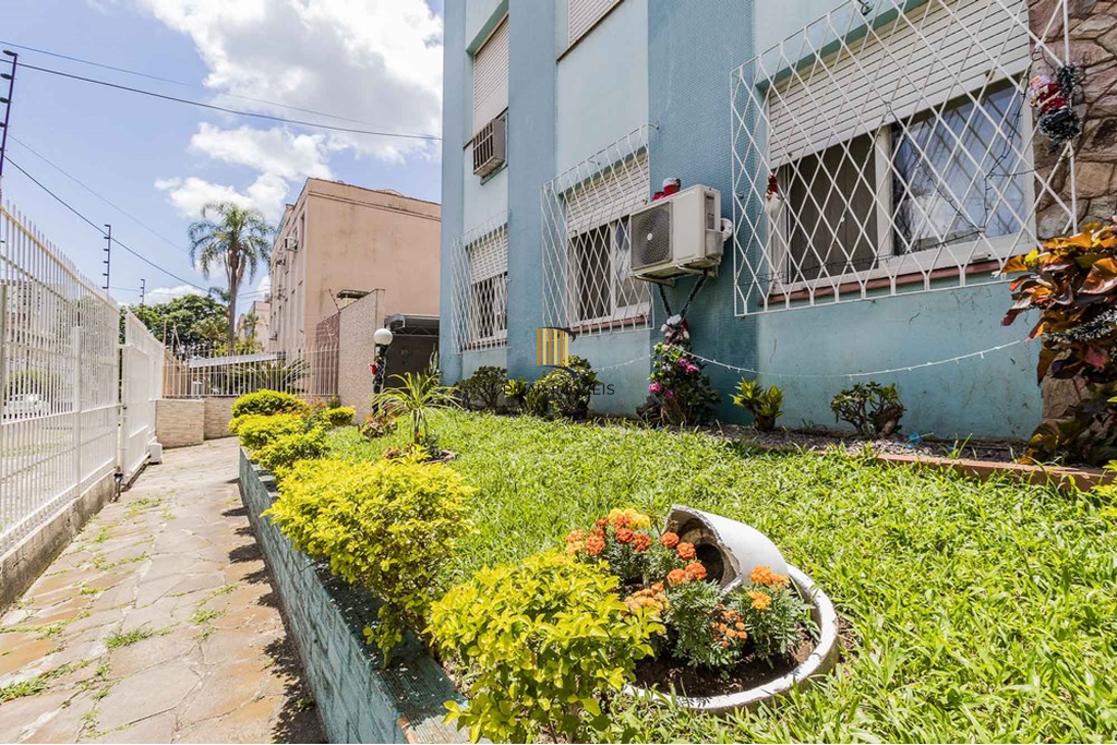 Apartamento 2 dormitórios no bairro São Sebastião
