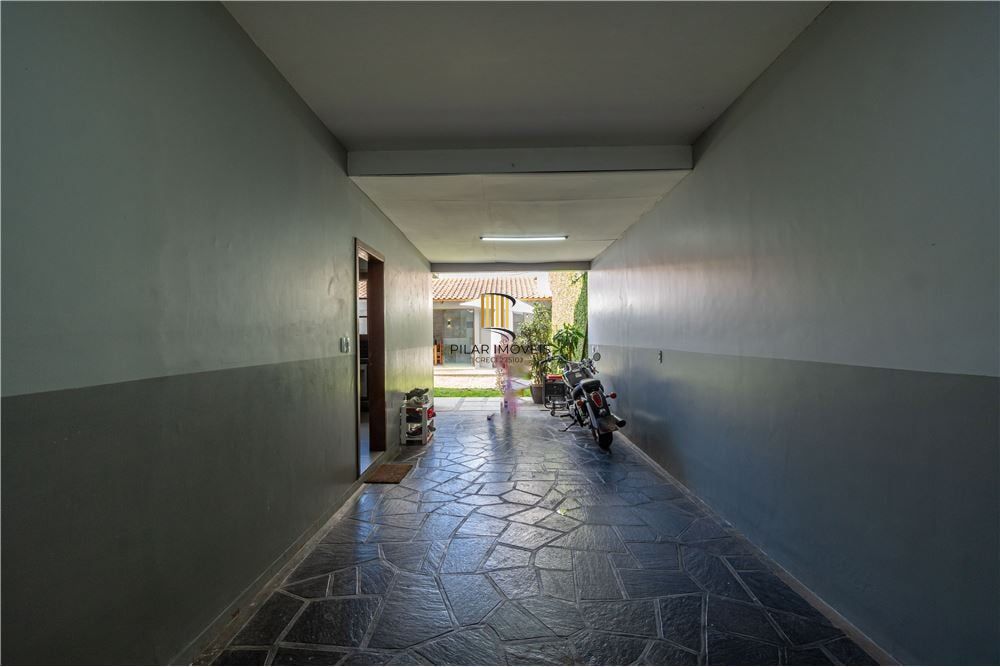 Casa 4 dormitórios no bairro Jardim Lindóia