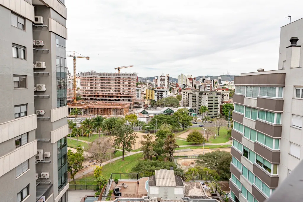Cobertura 4 dormitórios no bairro Bela Vista