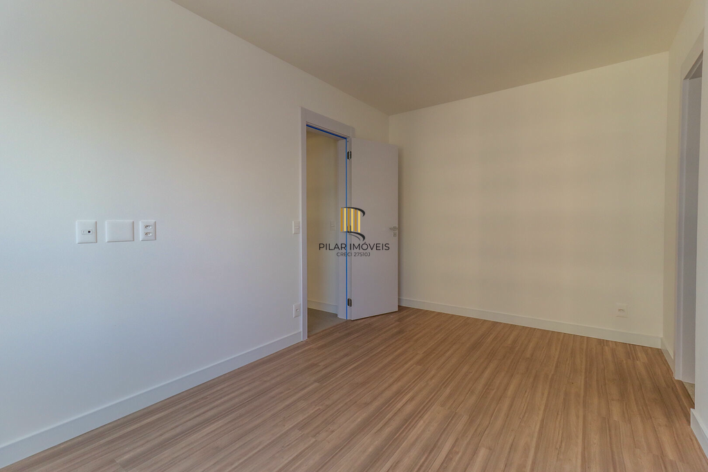 Apartamento 2 dormitórios no bairro Jardim Lindóia