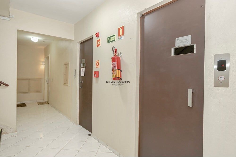 Apartamento 3 dormitórios no bairro Menino Deus