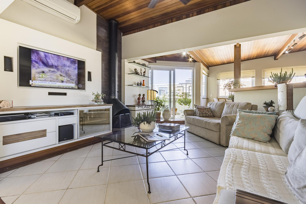 Cobertura 3 dormitórios no bairro Centro Histórico