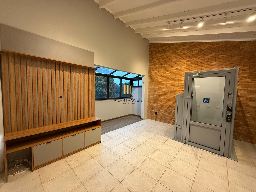 Cobertura 3 dormitórios no bairro Petrópolis