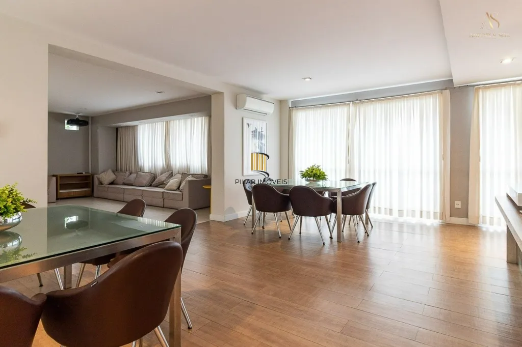 Apartamento 2 dormitórios no bairro Humaitá