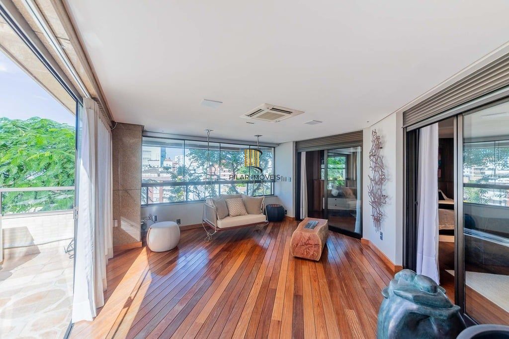 Apartamento 4 dormitórios no bairro Moinhos de Vento