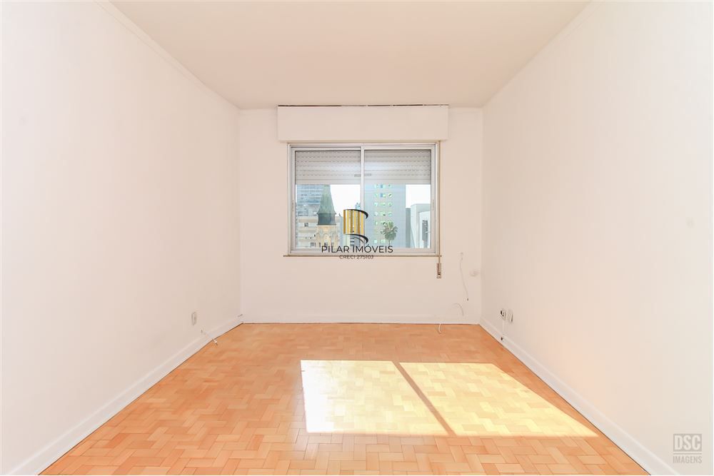 Apartamento 4 dormitórios no bairro Centro Histórico