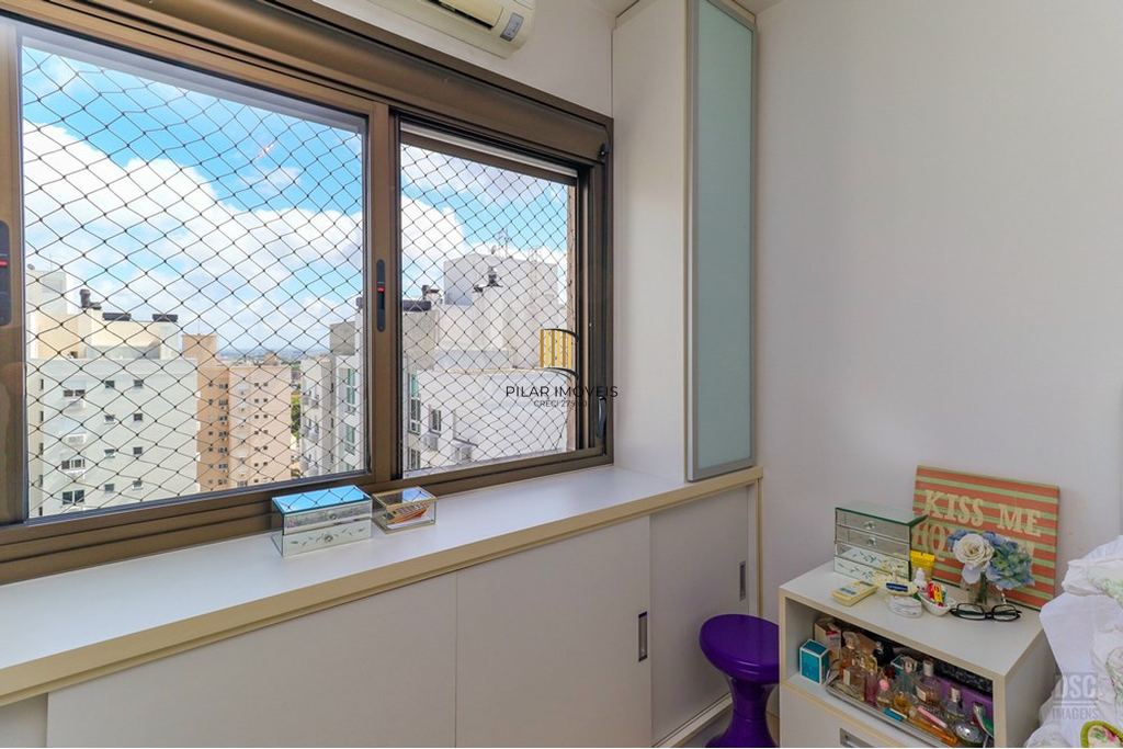 Apartamento 2 dormitórios no bairro Passo da Areia