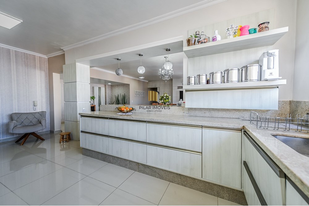 Apartamento 4 dormitórios no bairro Independência