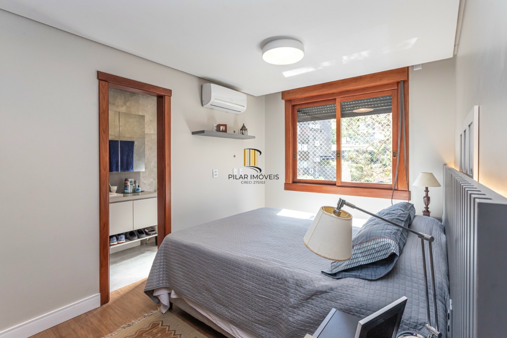 Apartamento 4 dormitórios no bairro Bela Vista