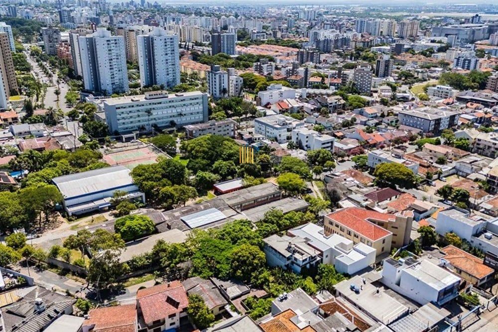 Terreno no bairro Vila Ipiranga