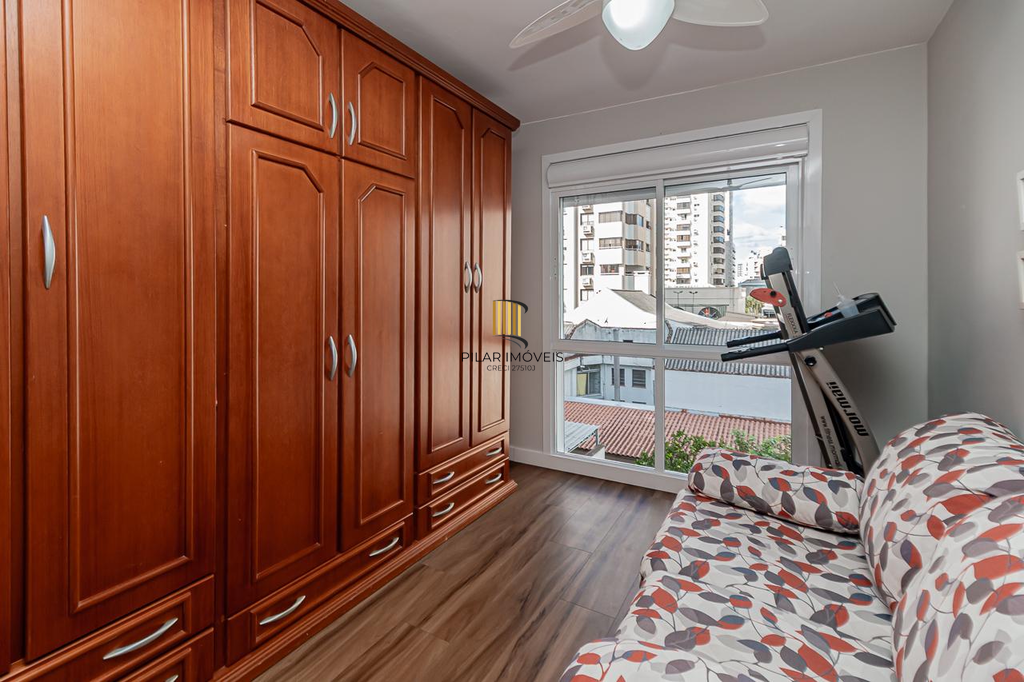 Apartamento 3 dormitórios no bairro Menino Deus