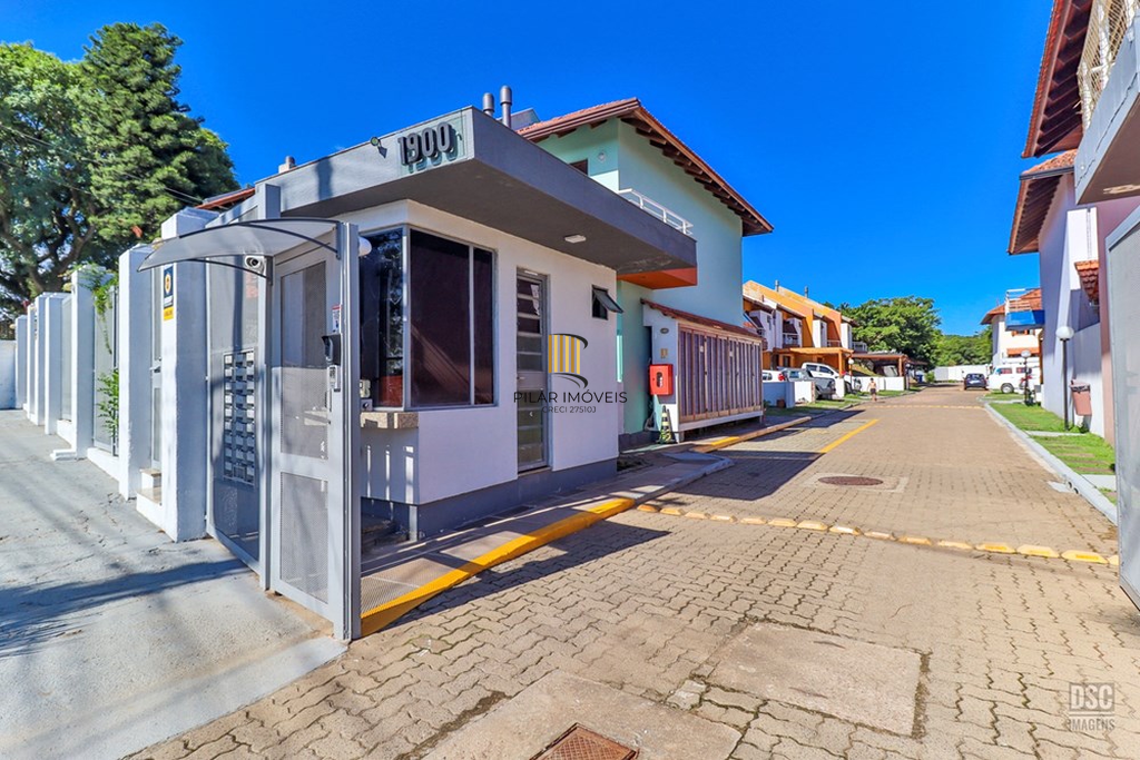 Casa de Condomínio 3 dormitórios no bairro Serraria