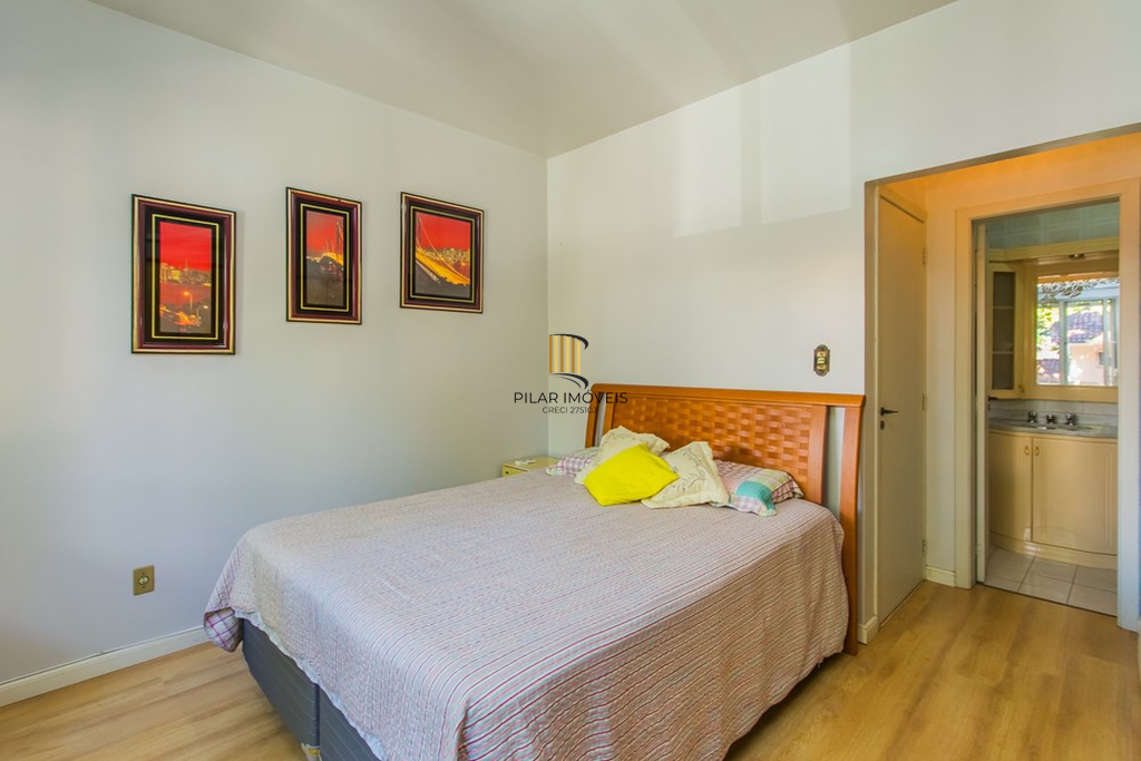 Casa de Condomínio 3 dormitórios no bairro Marechal Rondon