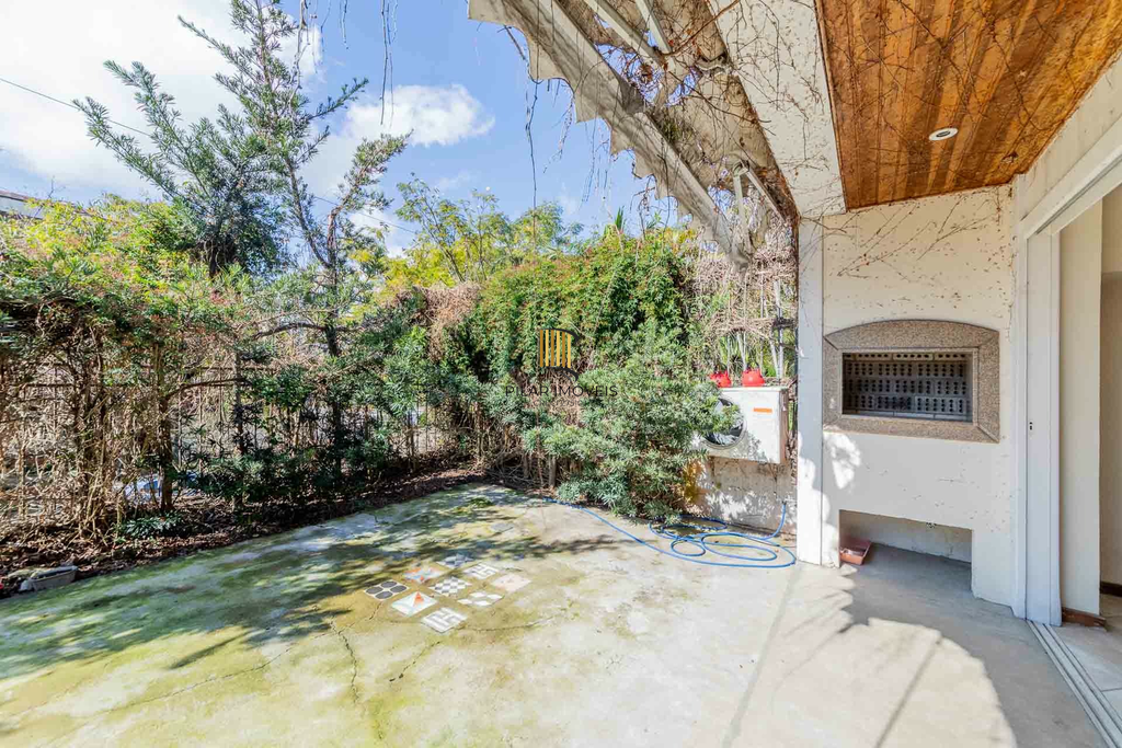 Casa de Condomínio 3 dormitórios no bairro Três Figueiras