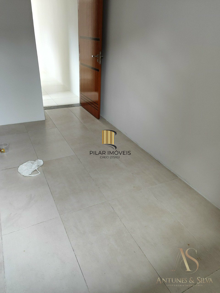 Casa 2 dormitórios no bairro Vila Monte Carlo