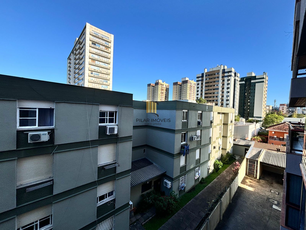 Apartamento 2 dormitórios no bairro Menino Deus