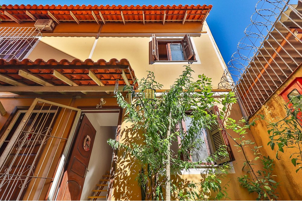 Casa de Condomínio 2 dormitórios no bairro Ipanema