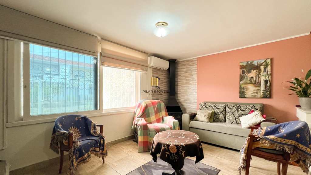 Casa 4 dormitórios no bairro Jardim Lindóia