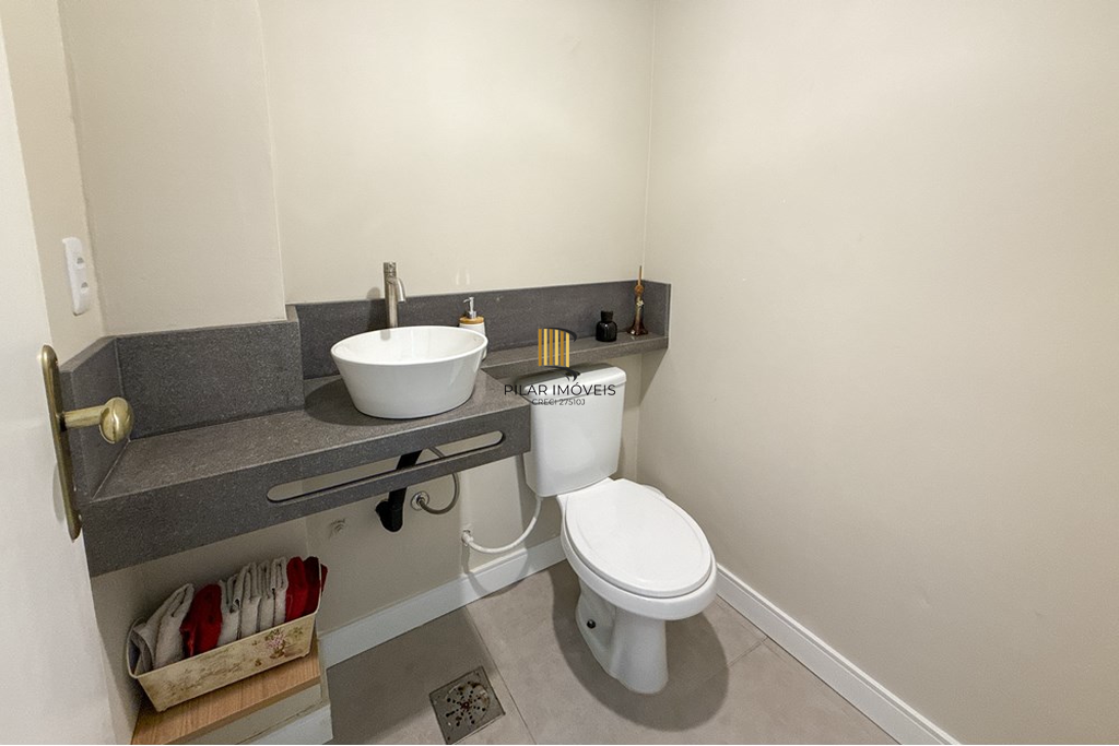 Casa 2 dormitórios no bairro São José