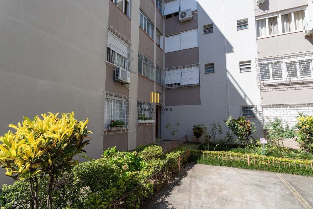 Cobertura 2 dormitórios no bairro Passo da Areia