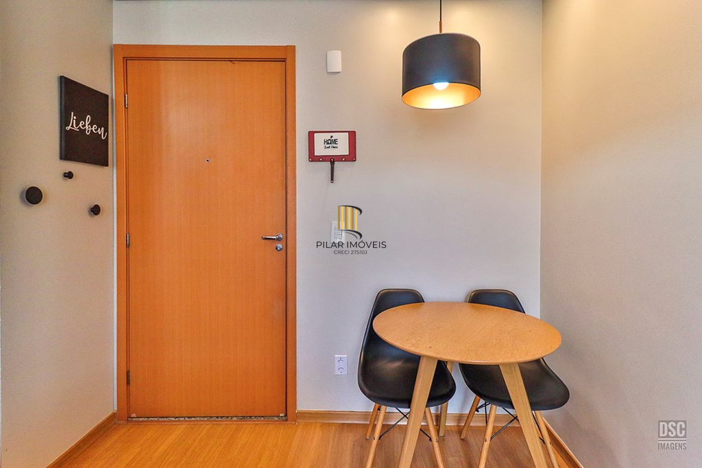 Apartamento 2 dormitórios no bairro Rubem Berta