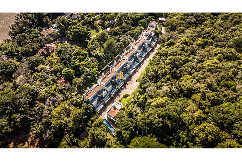 Casa de Condomínio 3 dormitórios no bairro Pedra Redonda