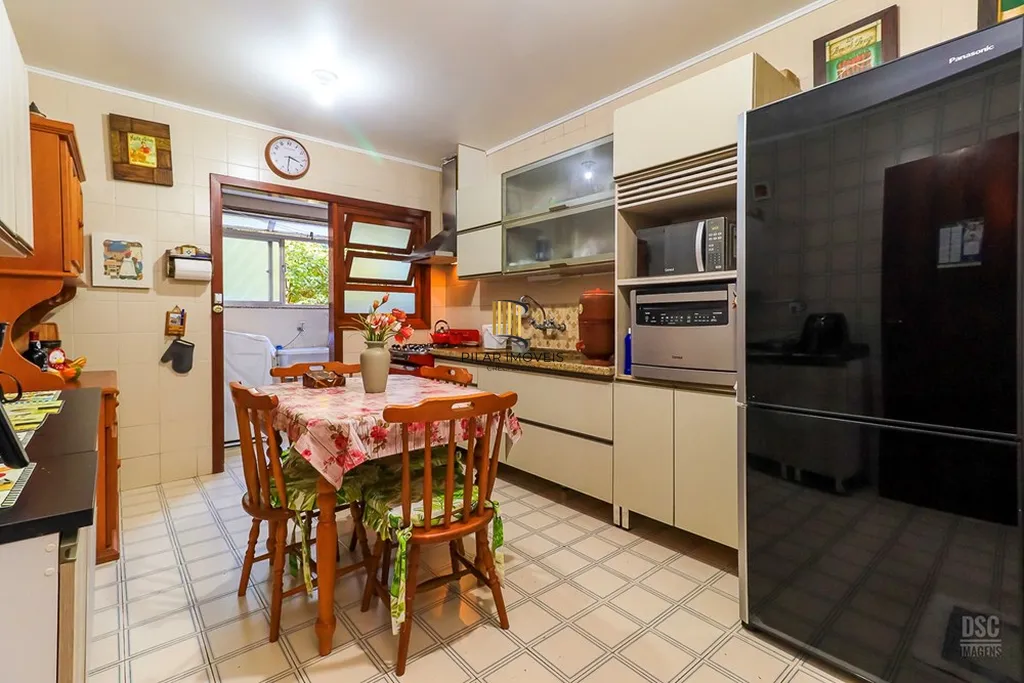 Apartamento 3 dormitórios no bairro Chácara das Pedras
