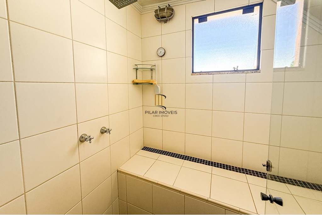 Casa 6 dormitórios no bairro Marechal Rondon