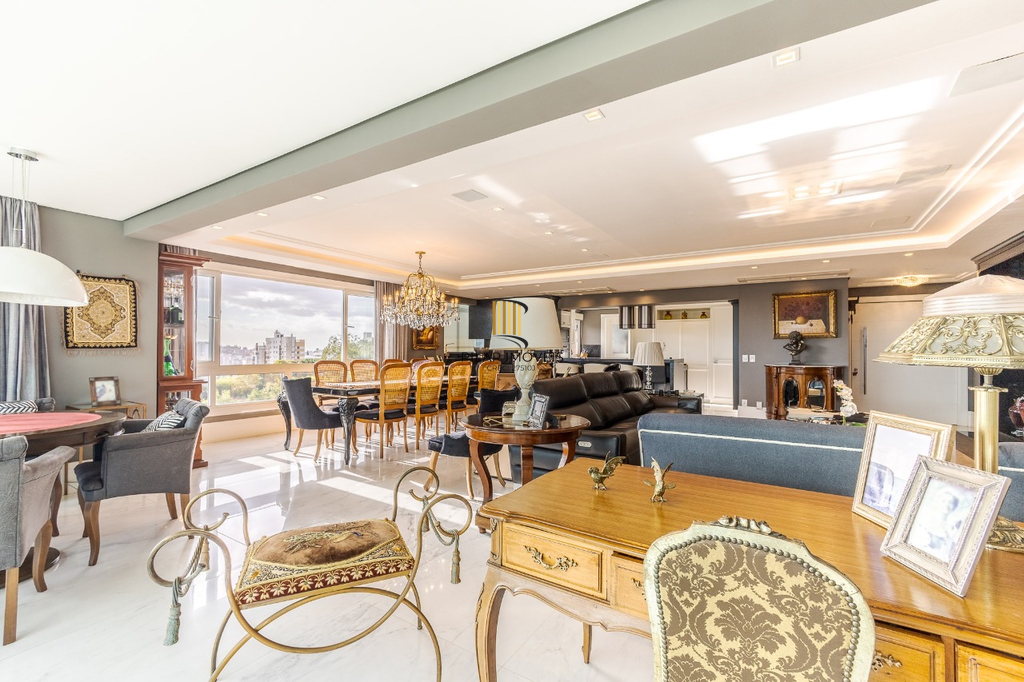 Apartamento 3 dormitórios no bairro Bela Vista