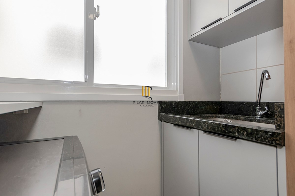 Apartamento 2 dormitórios no bairro Lomba do Pinheiro